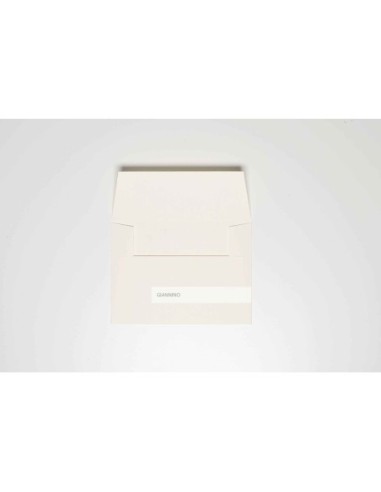 Charming envelope in Light Cream color 135x185 mm.