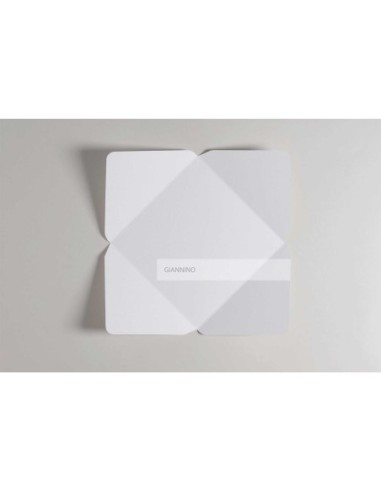 Refined square envelope 155X155 mm pure white color